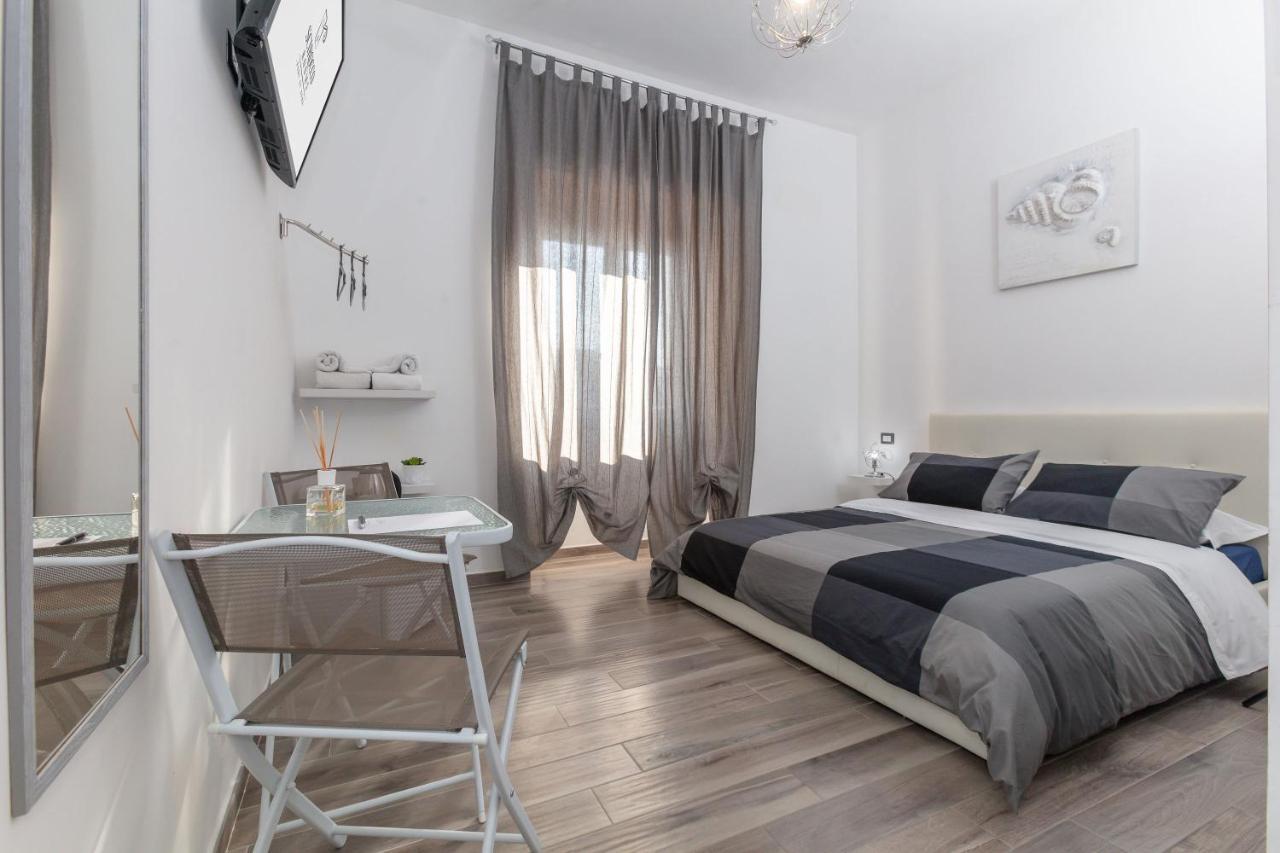 צ'יוויטווקיה Scirocco Rooms מראה חיצוני תמונה